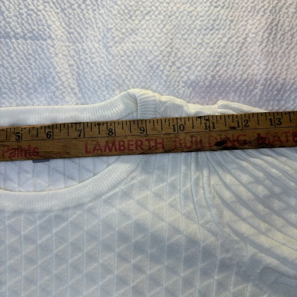 Marled Cream Short Sleeve sweater polyester size small